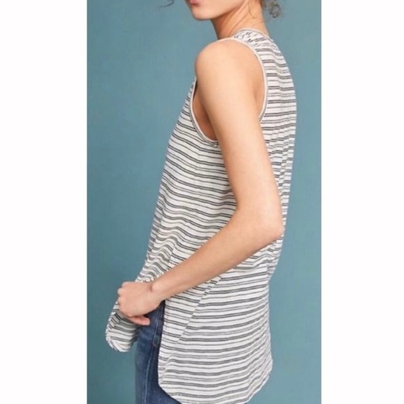 Anthropologie Tops - ANTHROPOLOGIE t:la // Sleeveless V-Neck Tunic M